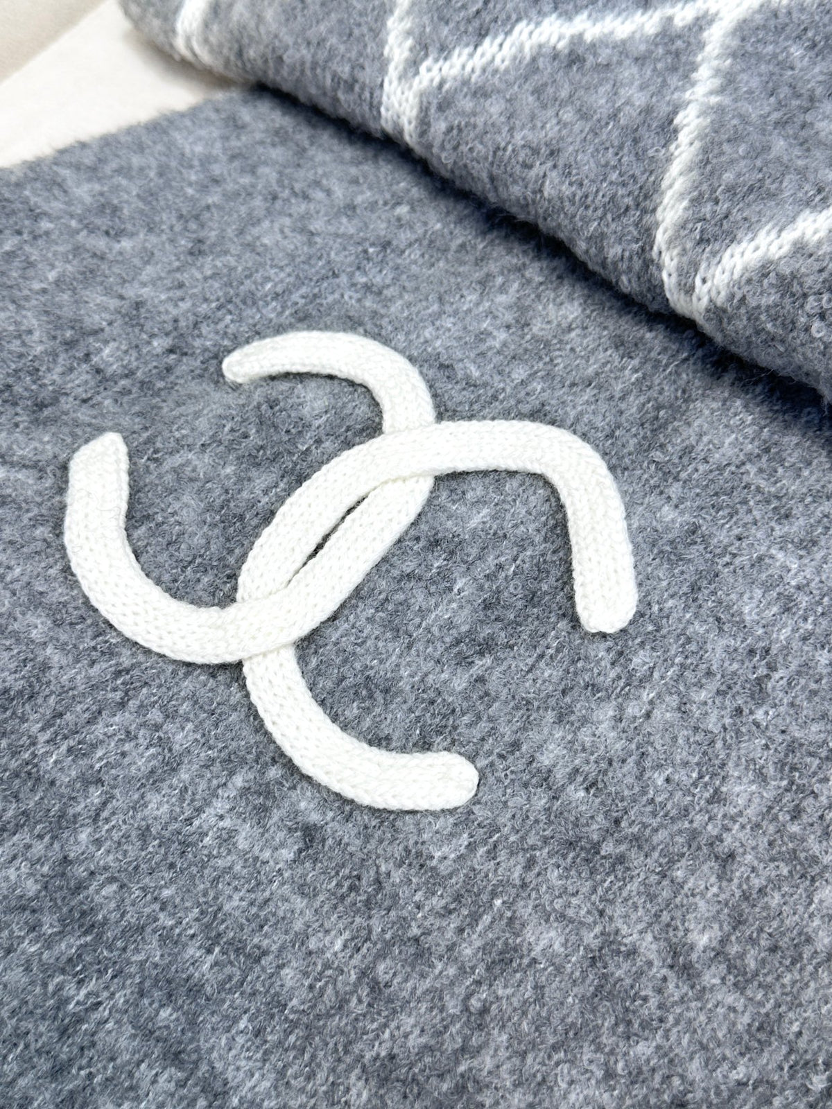 W1R96C13 Popular Winter Scarves