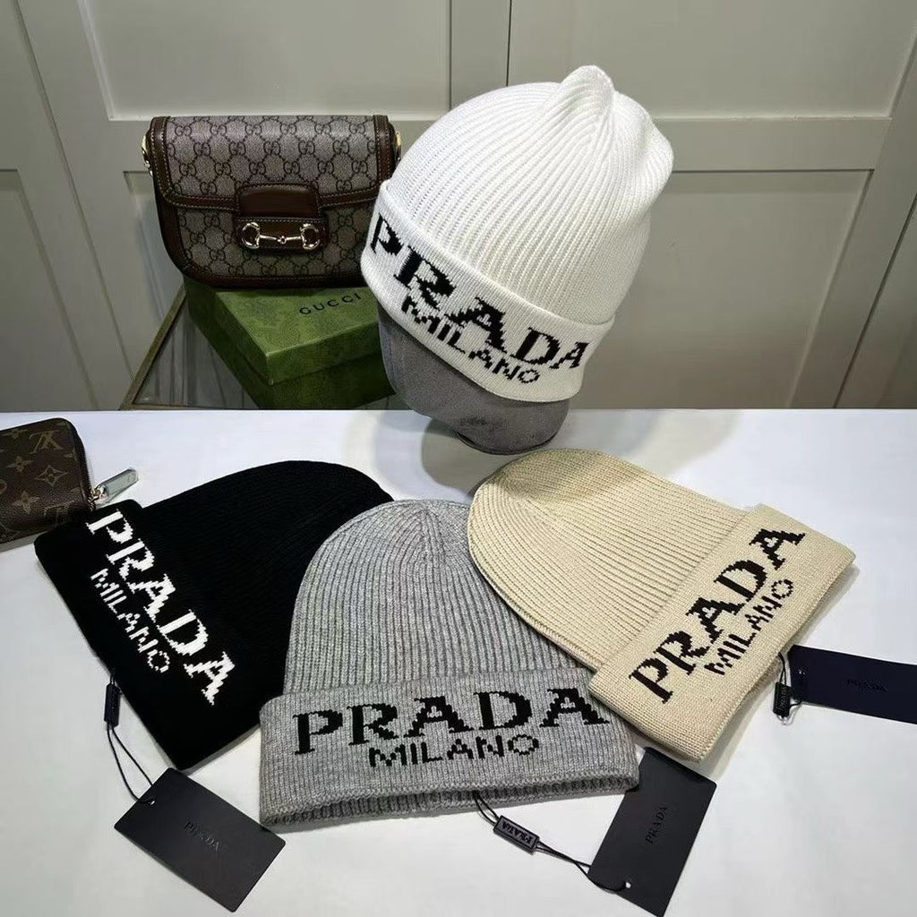 M1R86P82 Fashion hats