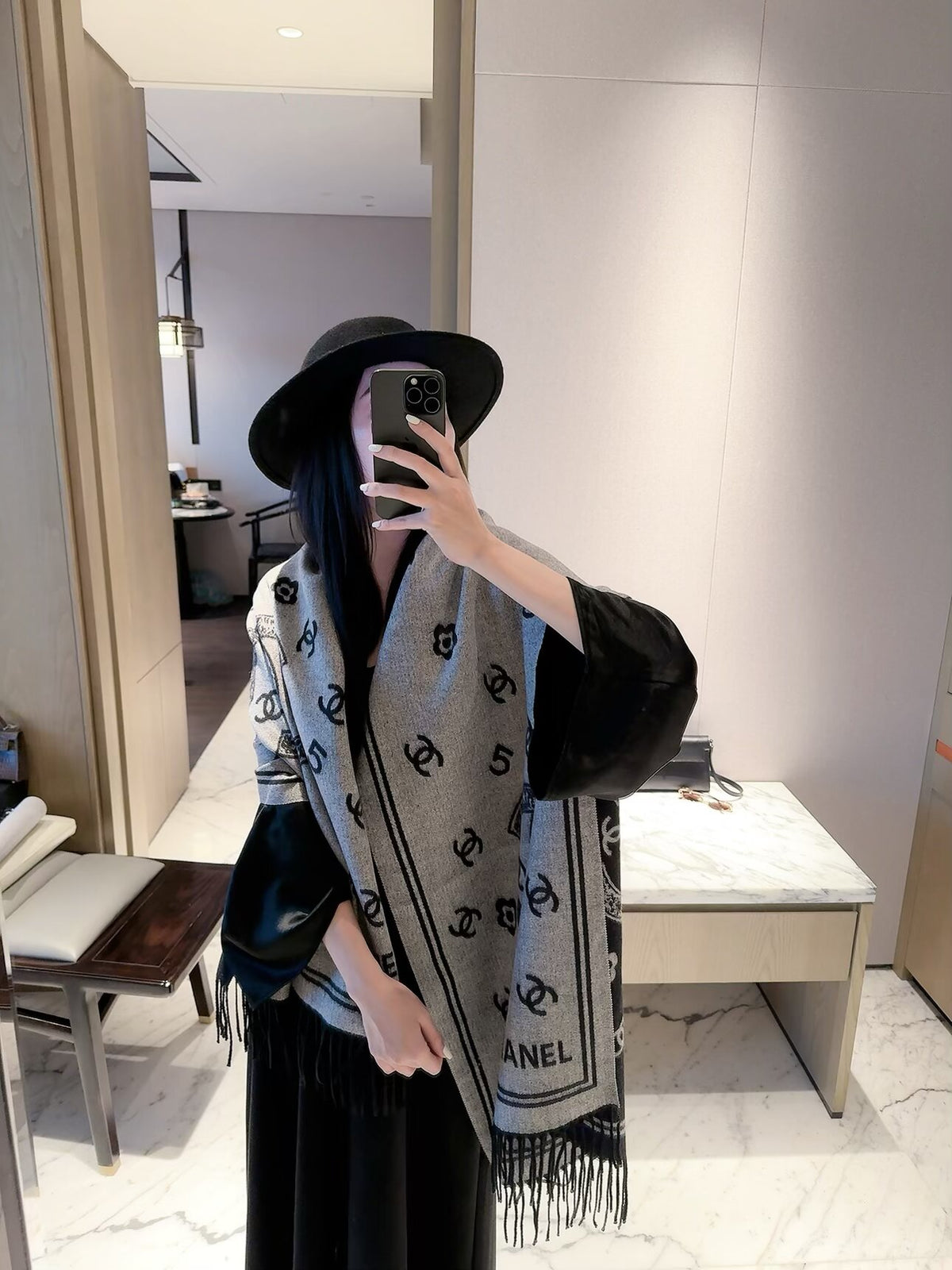 W1R96C125 Fashion Winter Scarves