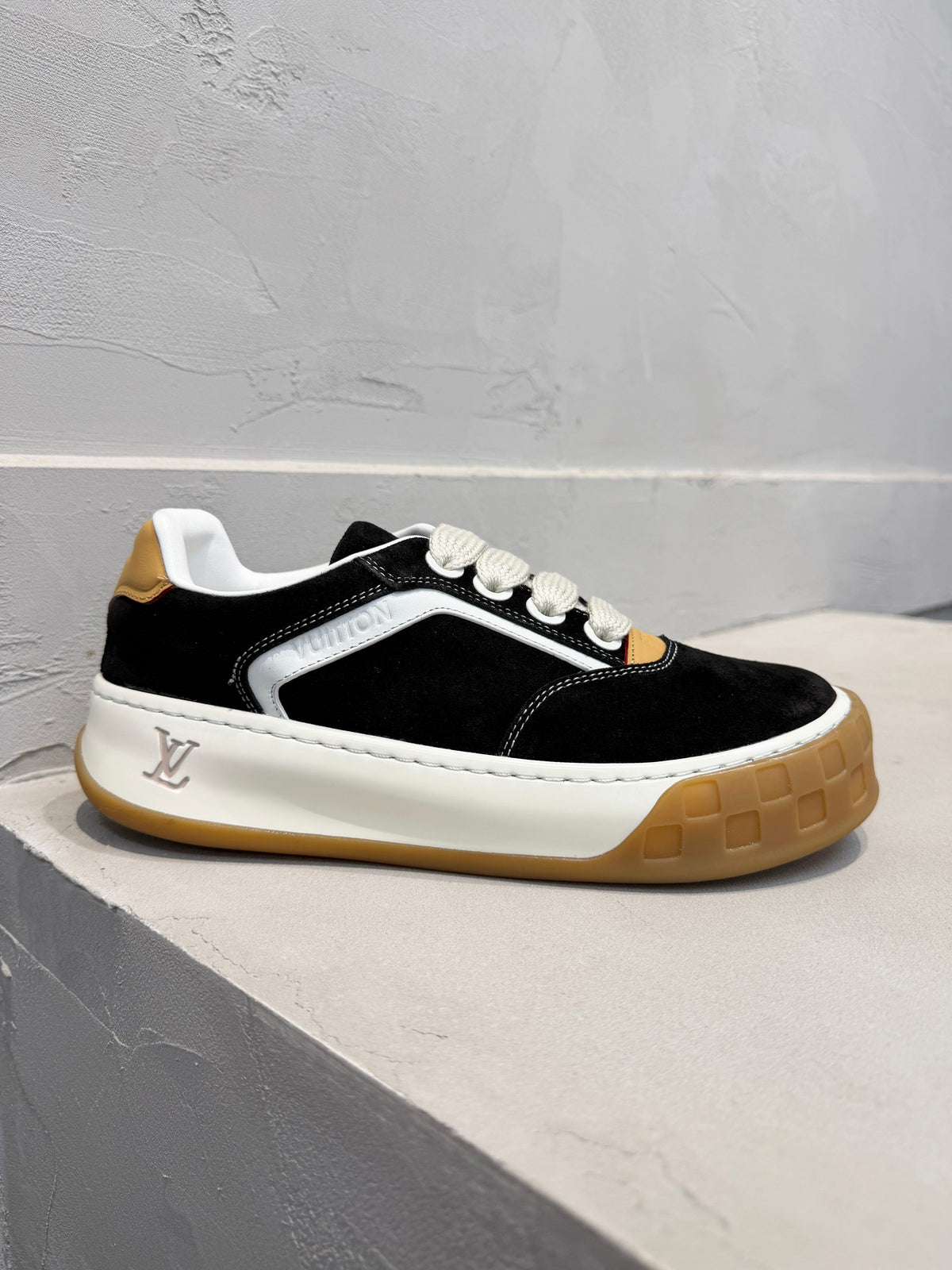 Z2P96E3 Popular high-quality leather shoes