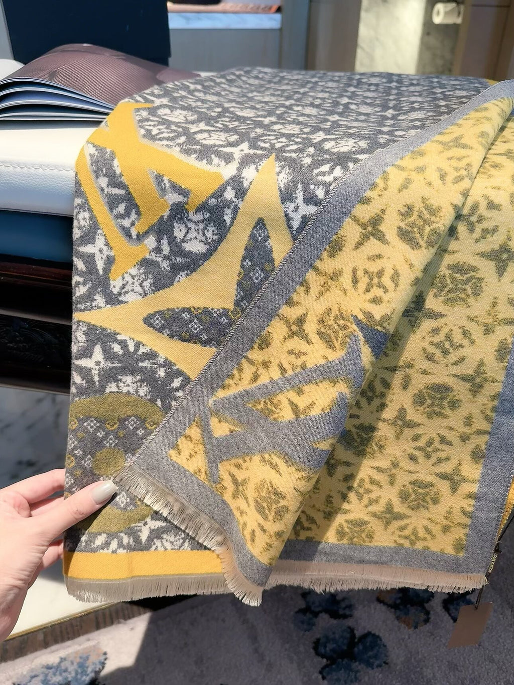 W1R106E35 Fashion Winter Scarves