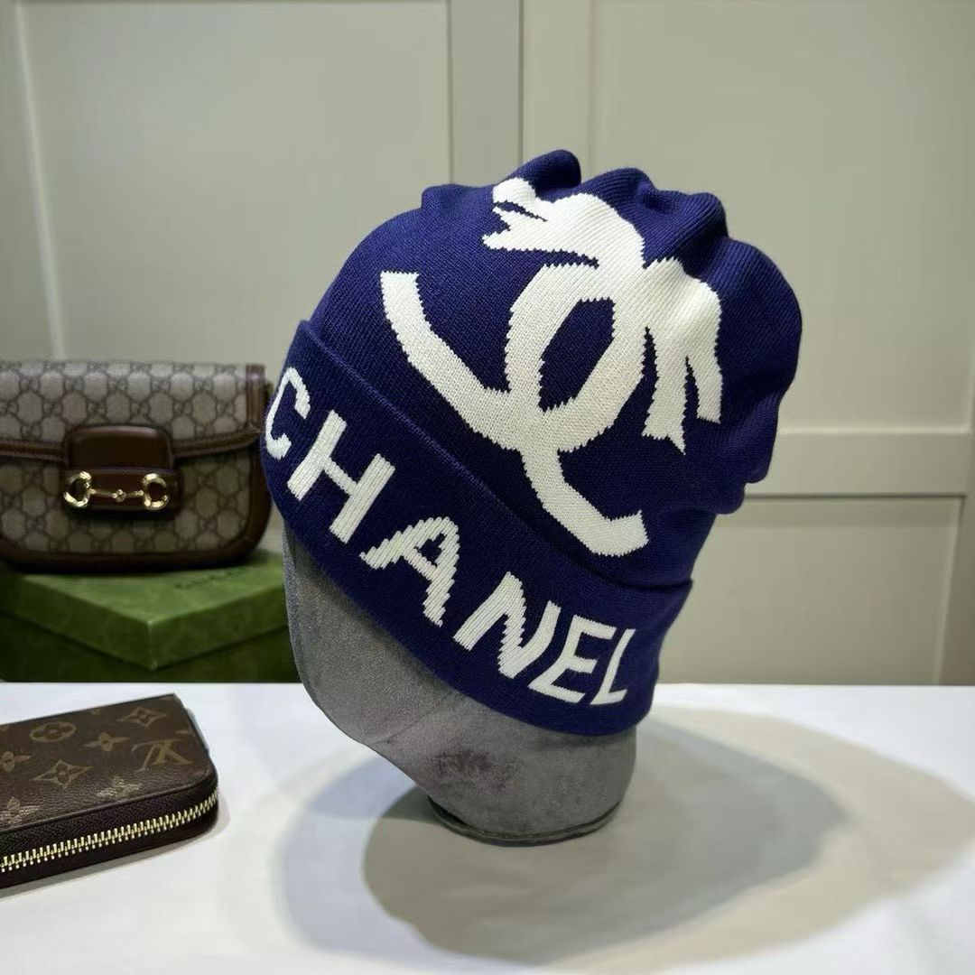 M1R86C40 Fashion hats