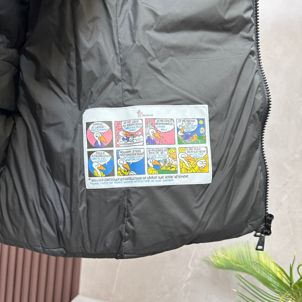 U3R106A15 Fashion down vest