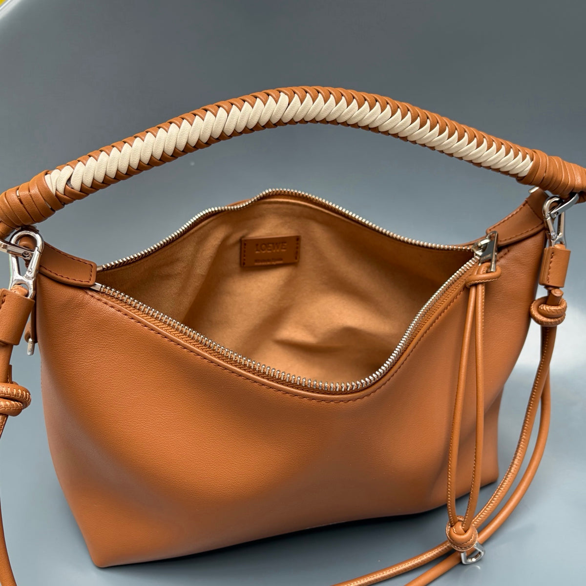 B1R66A13 Fashion leather bag