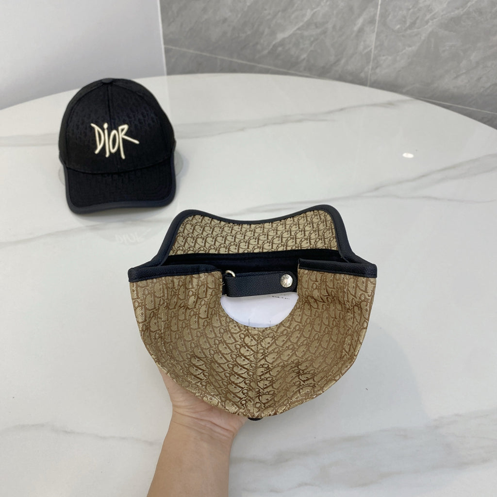 M1R86D111 Popular hats