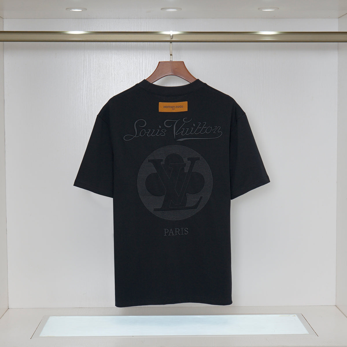 U1R86E12 Fashion T-shirts