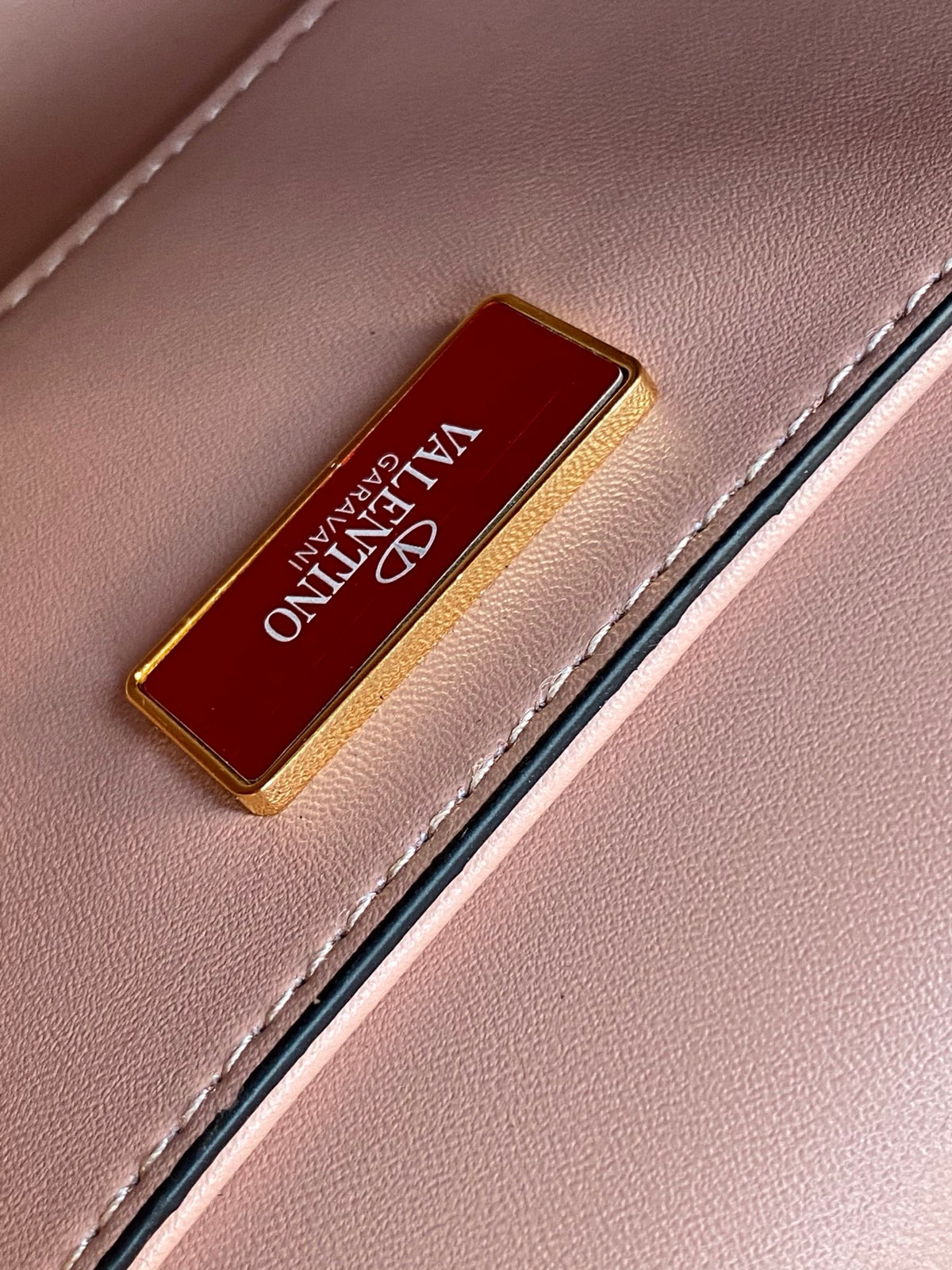 B1N96VL18 Popular leather bag