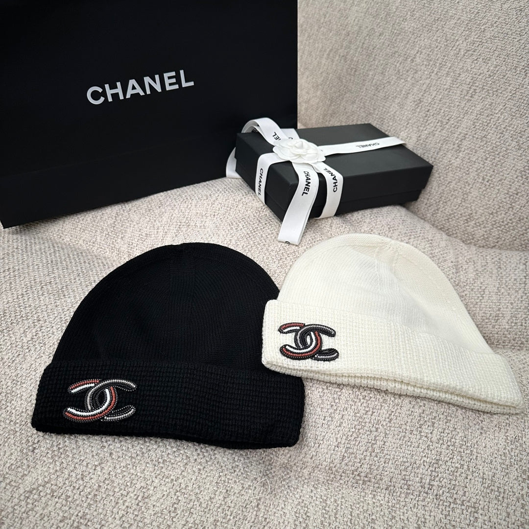 M1R86C11 Fashion hats