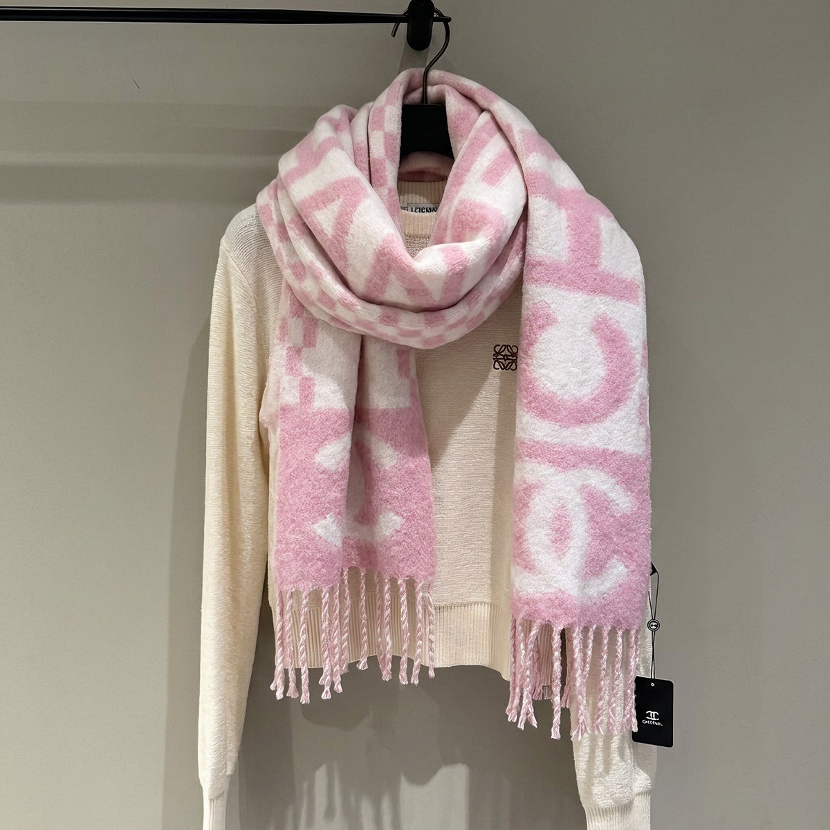 W1R96C121 Popular Winter Scarves