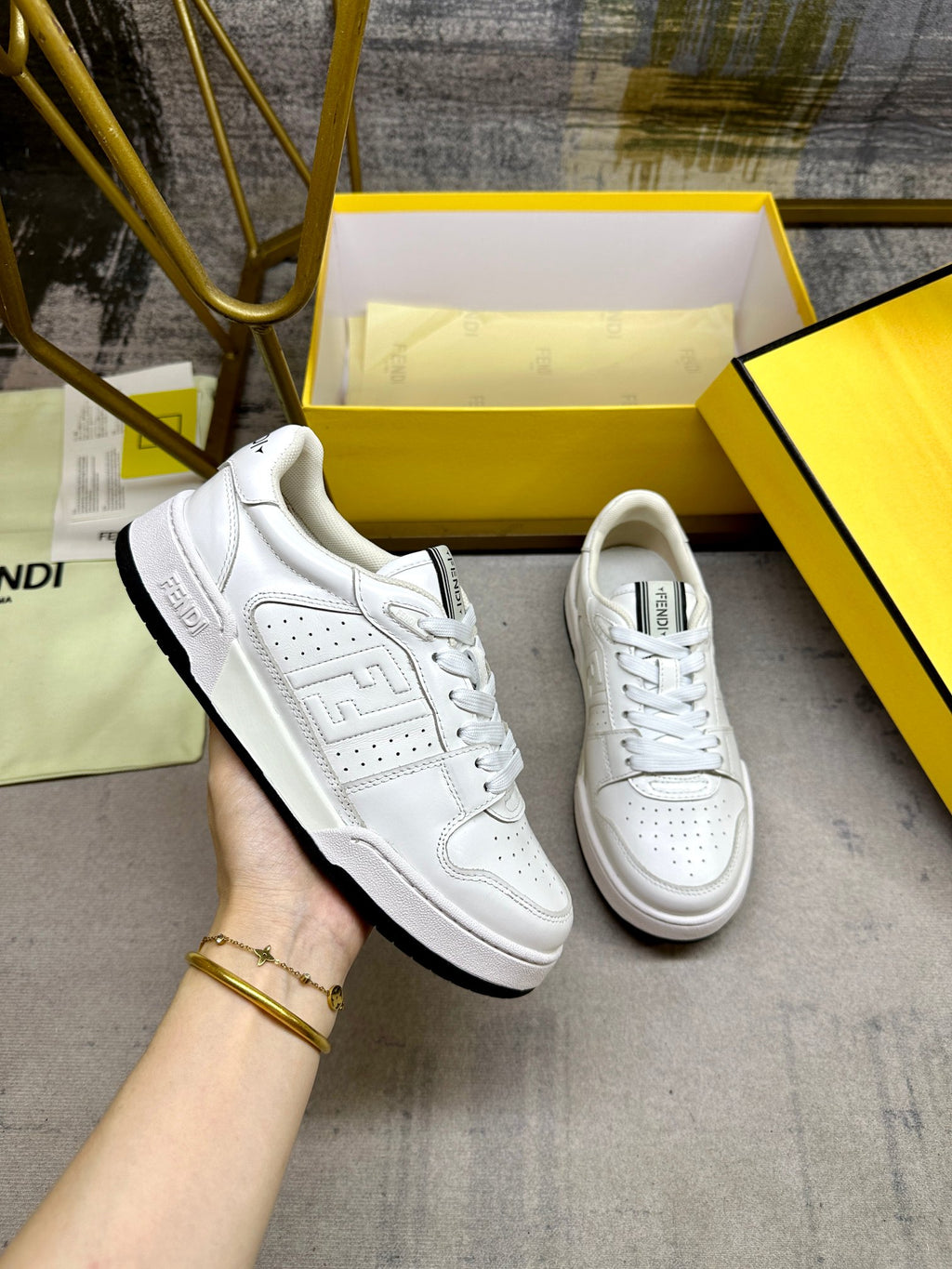 Z2P96F16 Popular high-quality shoes