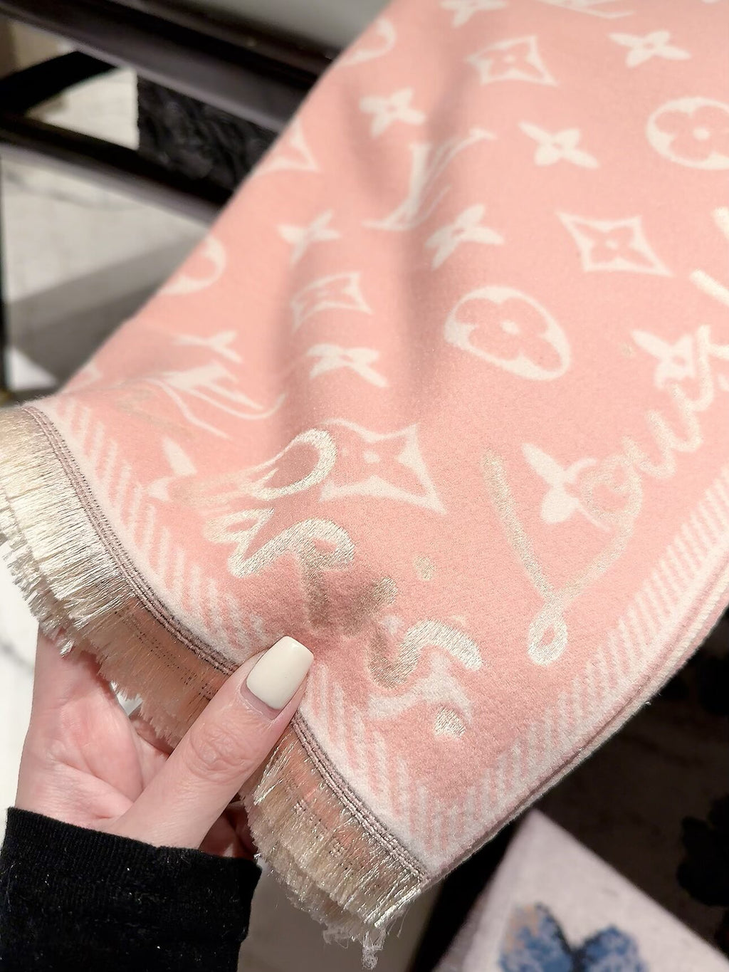 W1R86E111 Popular Winter Scarves