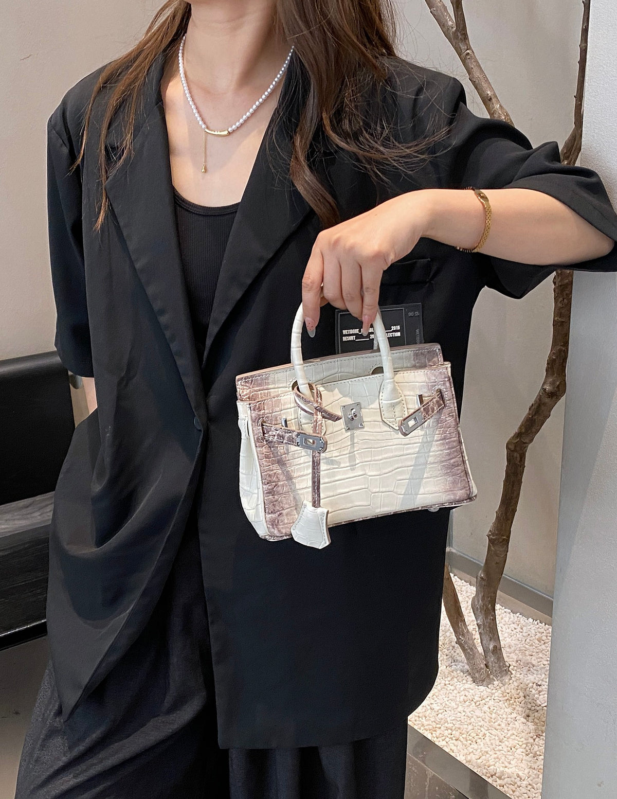 B1R86H2 Popular leather bag