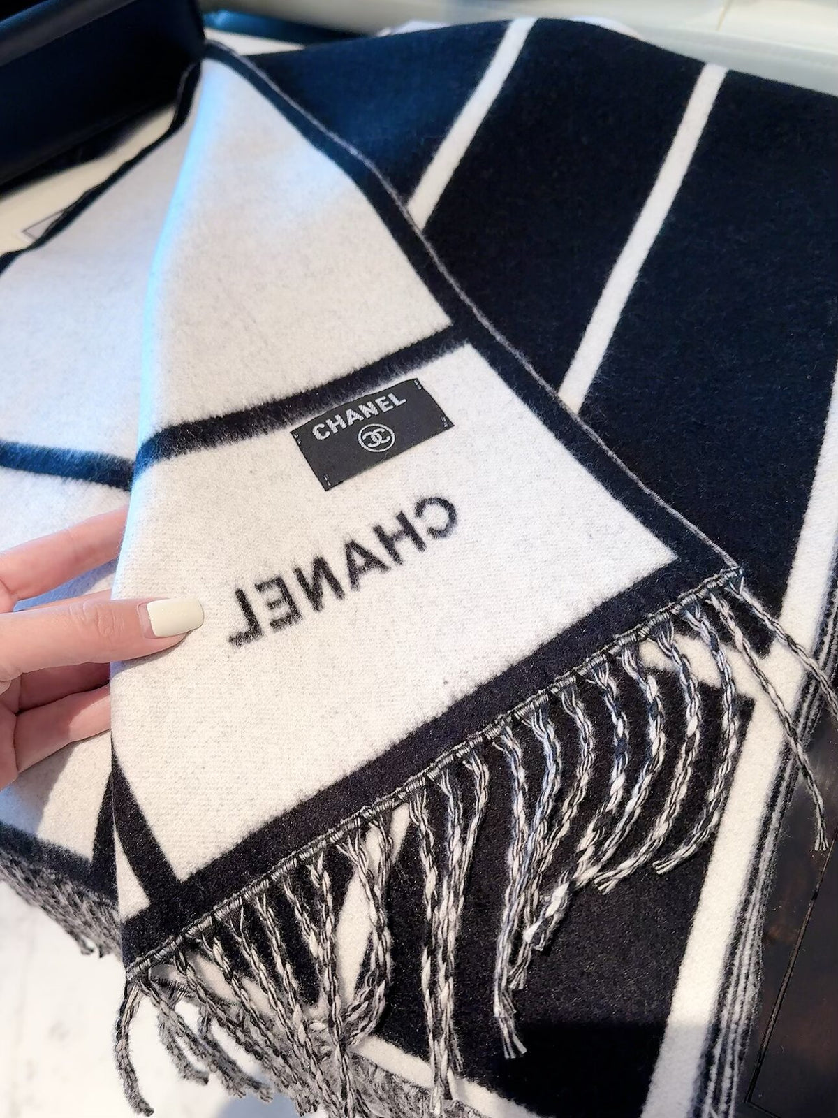 W1R86C97 Popular Winter Scarves