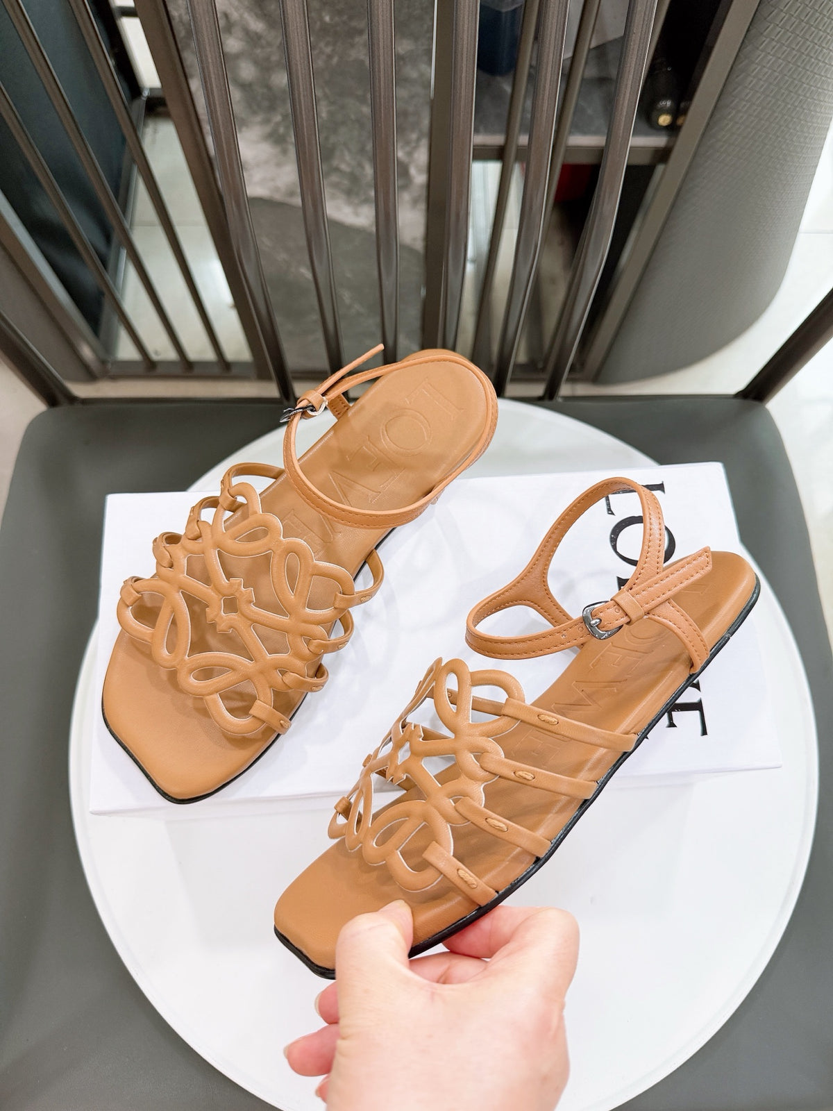 Z2R76A11 Popular high-quality  leather shoes