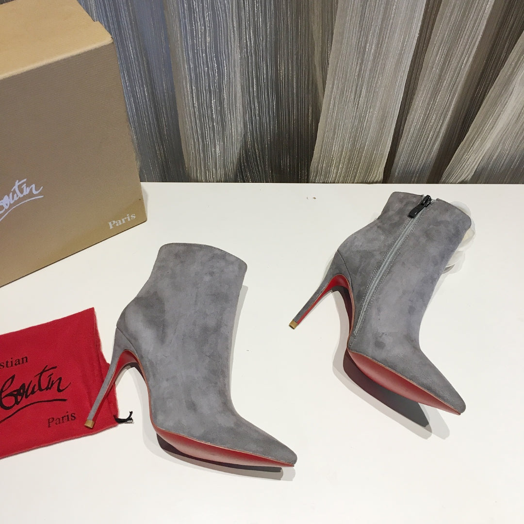 Z2P96A25 Fashion high-quality shoes