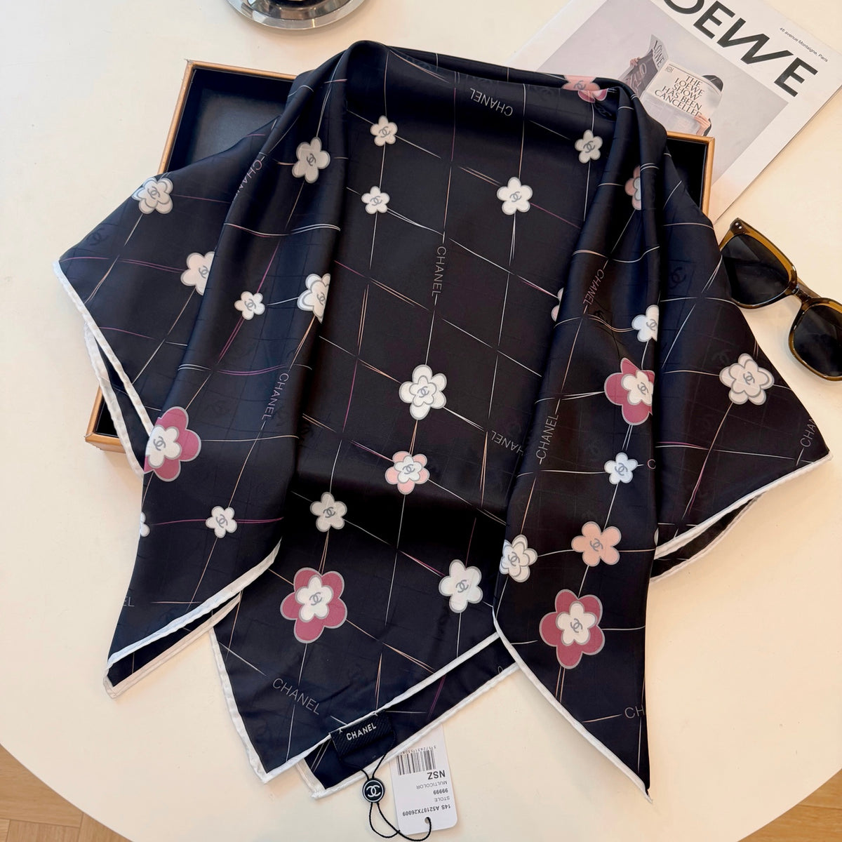 W1N76C1 Popular Silk Scarves