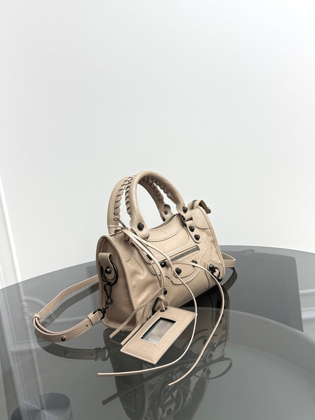 B1R106J4 Fashion leather bag