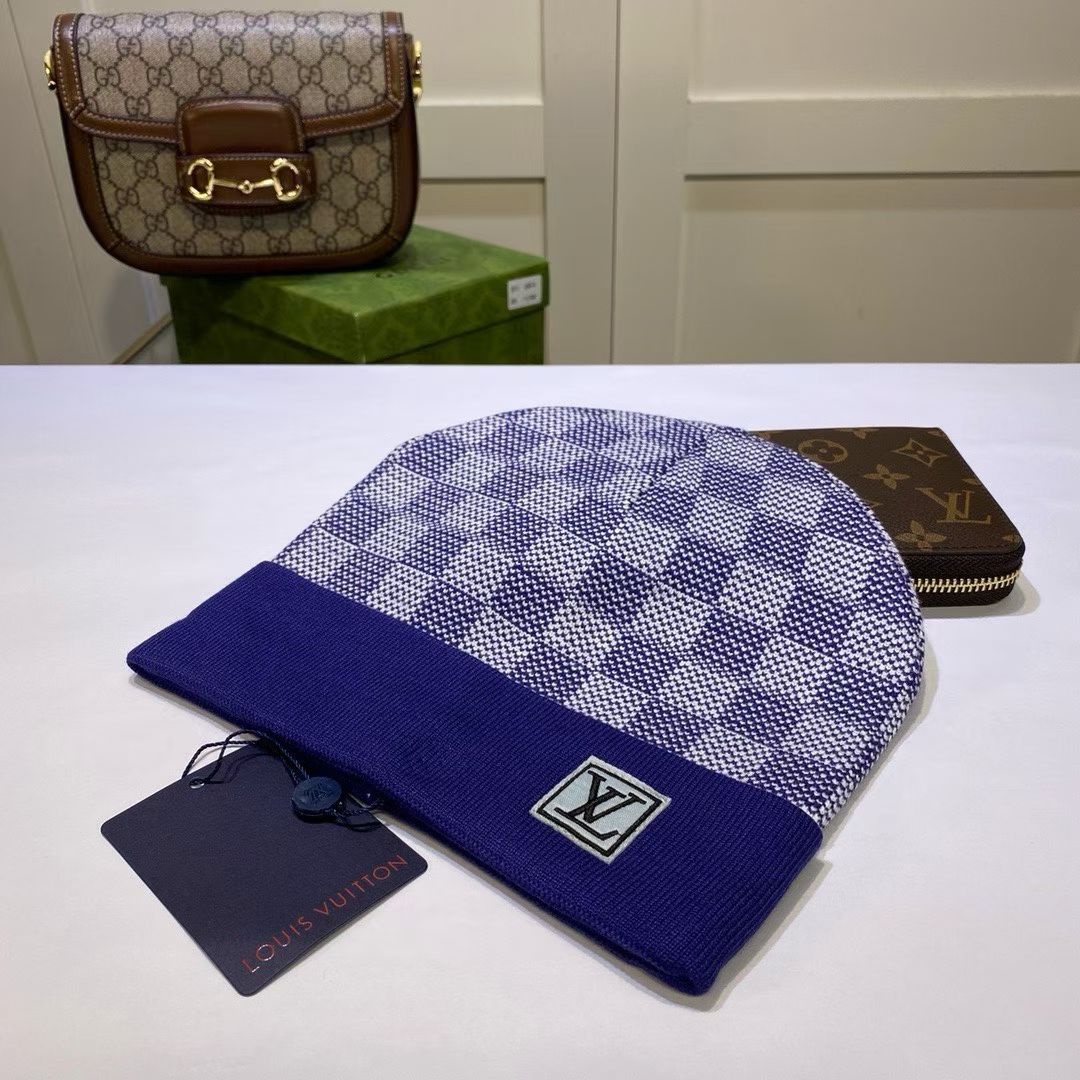M1R86E68 Fashion hats