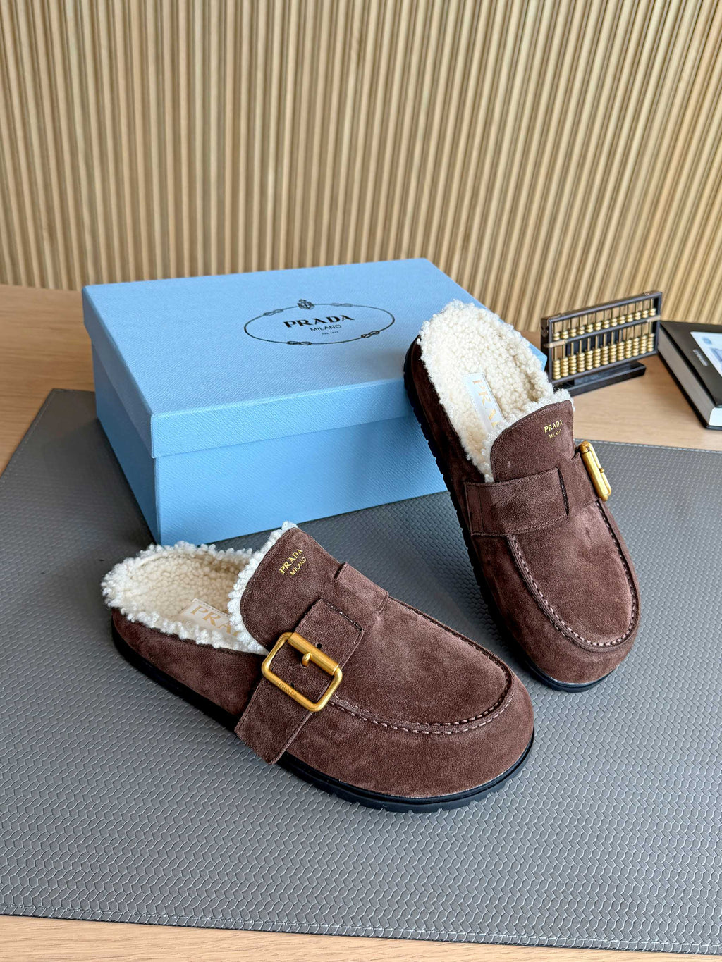 Z2R96P5 Fashion high-quality shoes