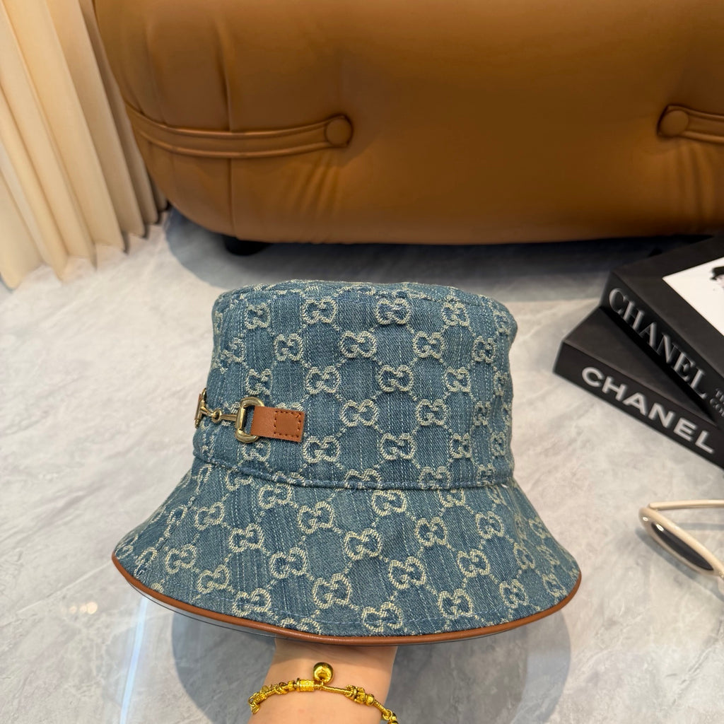 M1N76B4 Fashion hats