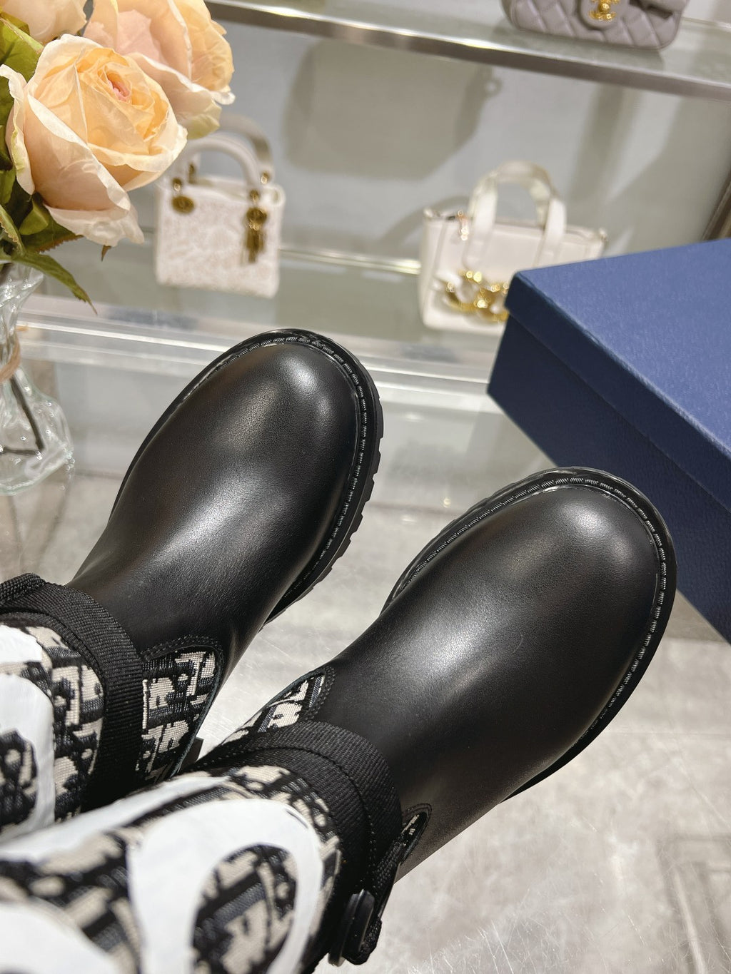 Z2P106D2 Fashion high-quality leather shoes