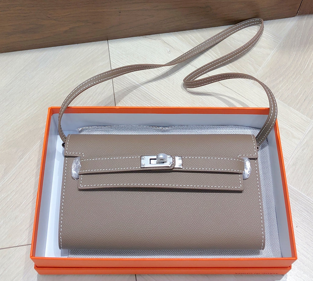 B1X66H10 Fashion high-quality leather bag