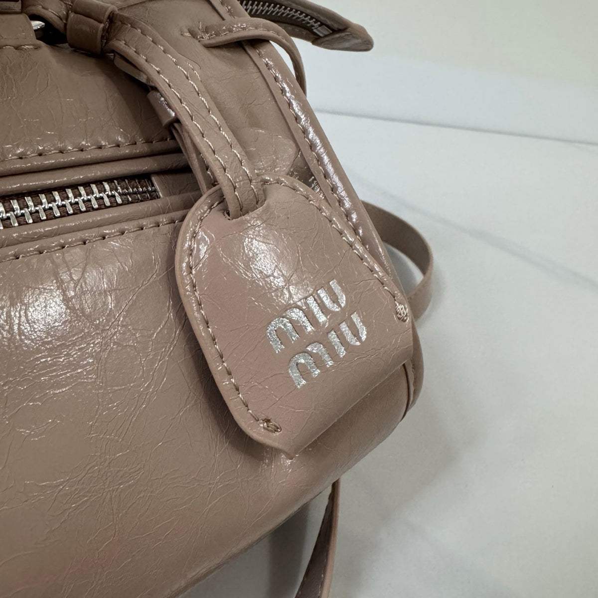 B1R76A21 Fashion leather bag