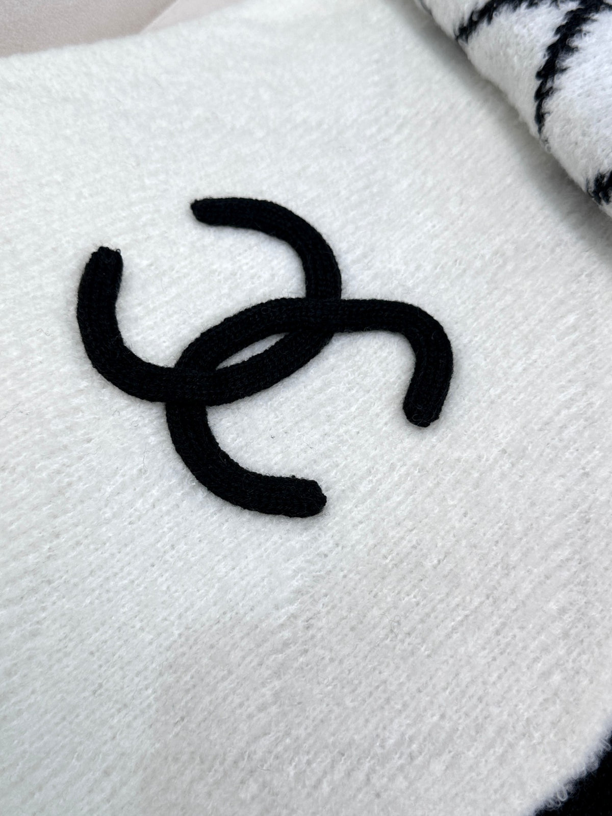 W1R96C13 Popular Winter Scarves