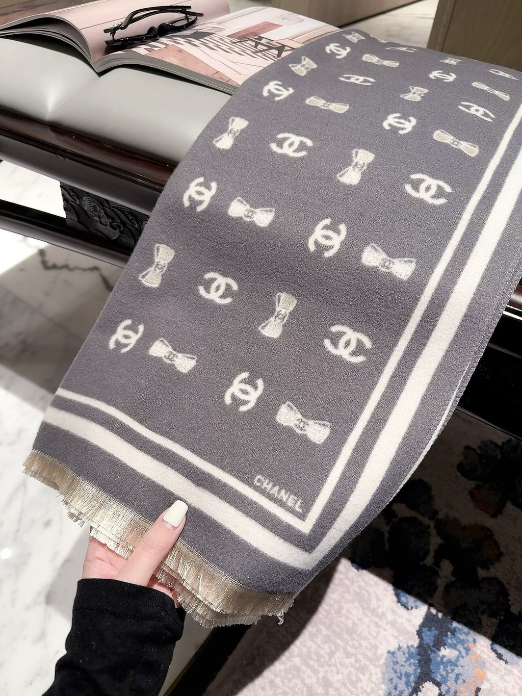W1R86C110 Popular Winter Scarves