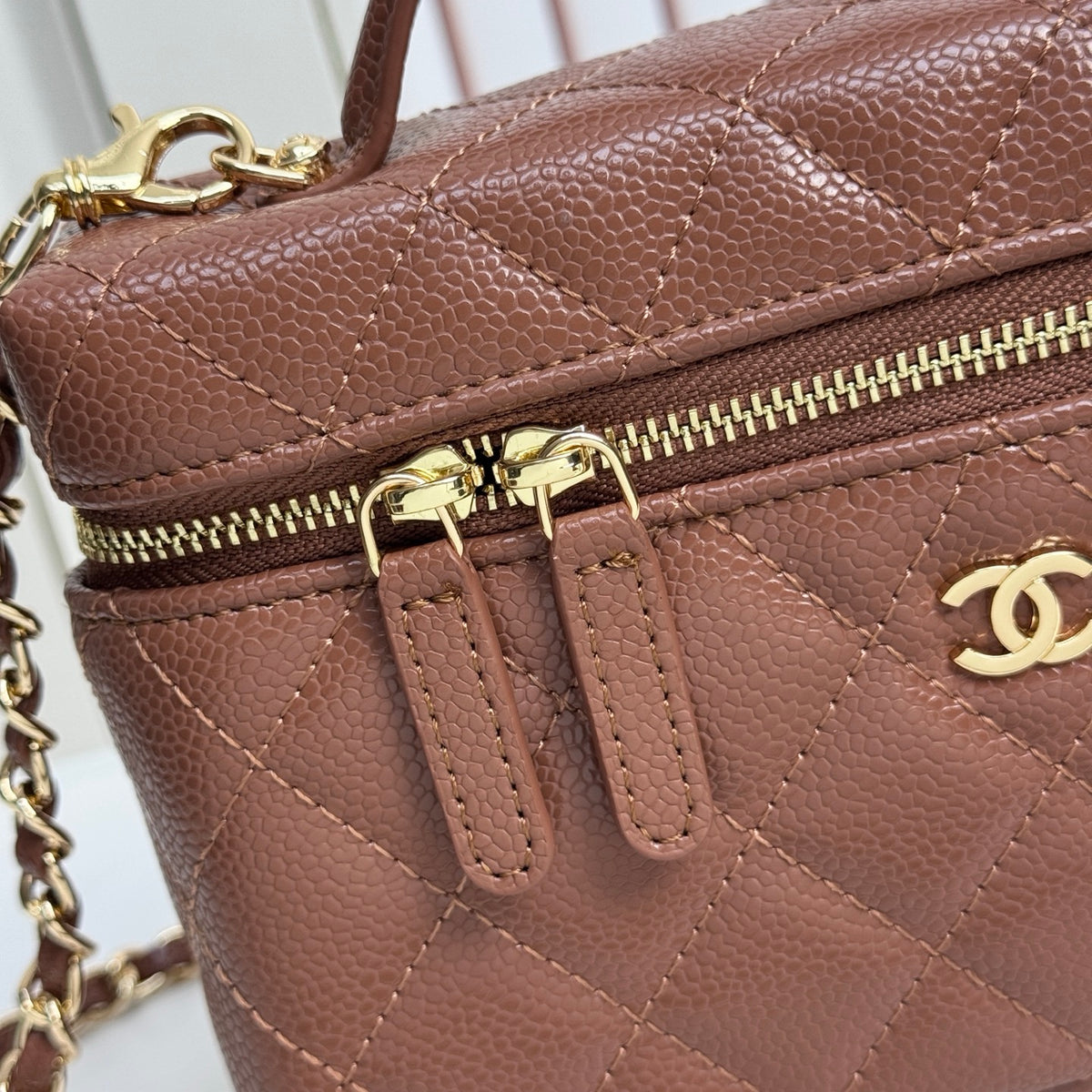 B1X66C19 Fashion leather bag