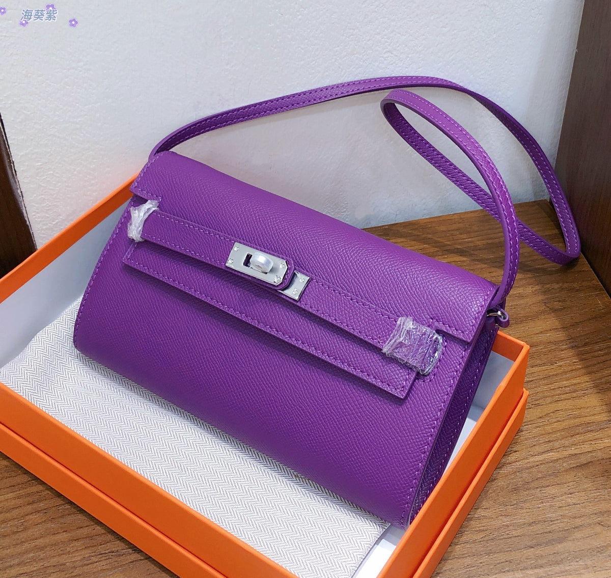 B1X66H10 Fashion high-quality leather bag