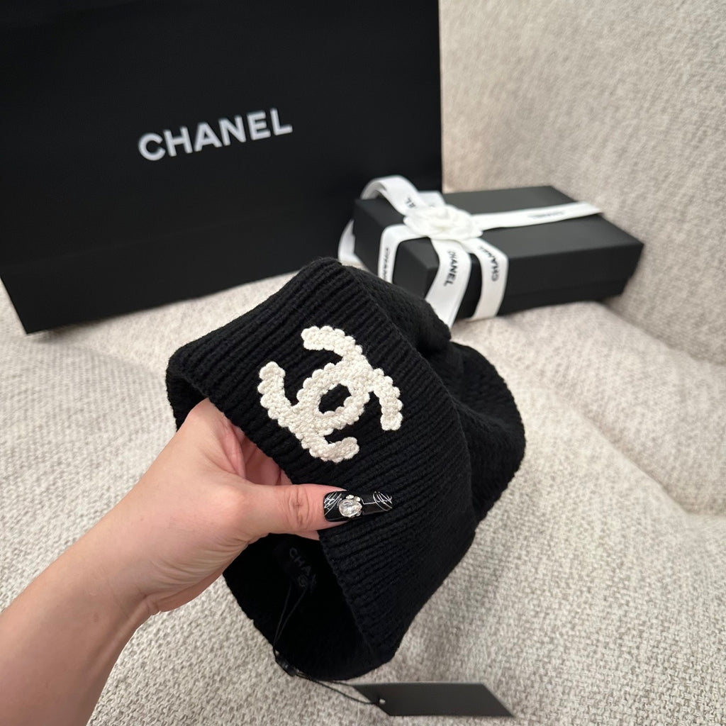 M1R86C17 Fashion hats