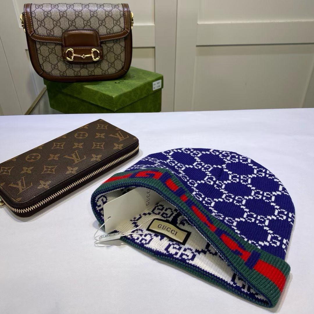 M1R86B72 Fashion hats