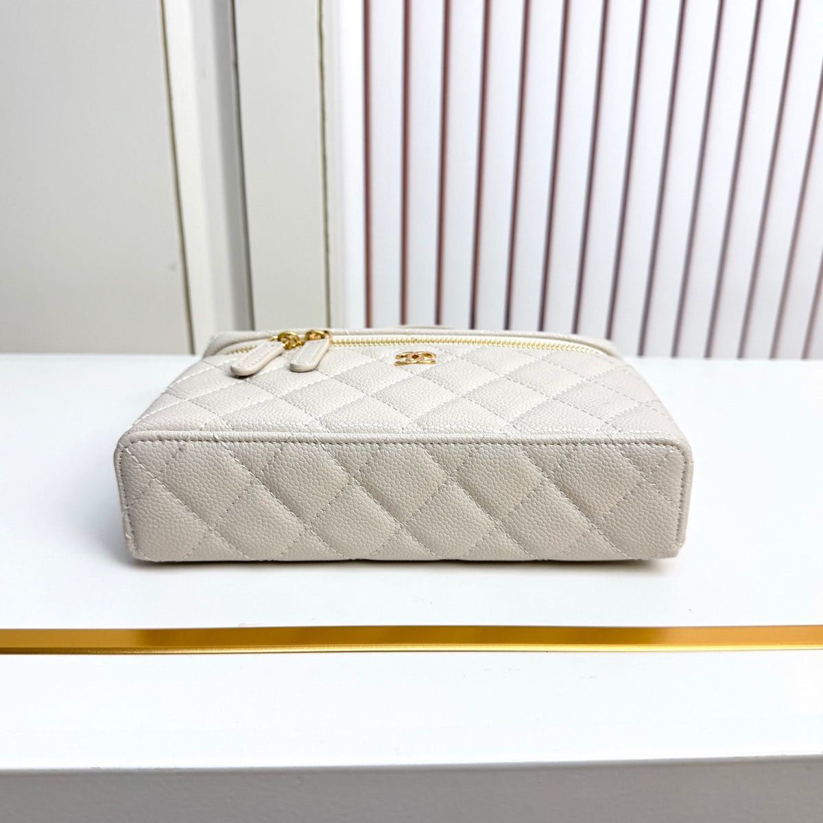 B1X66C19 Fashion leather bag