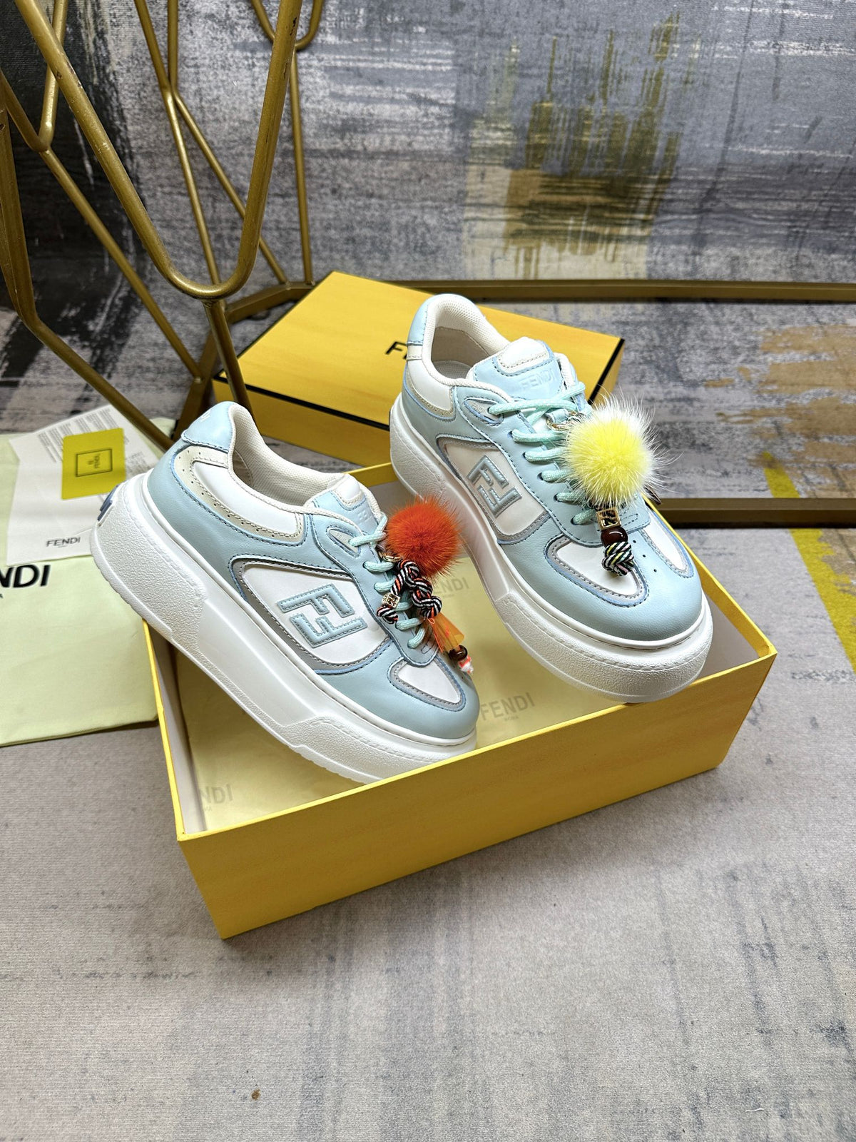 Z2P96F17 Popular high-quality shoes