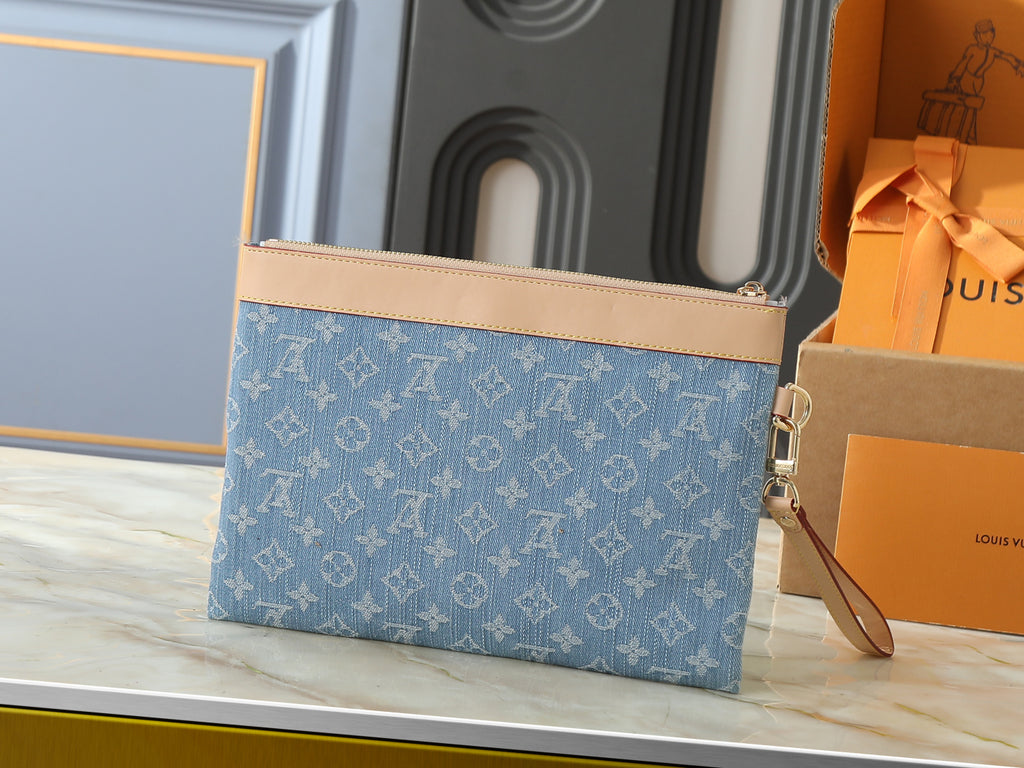 B1R76E55 Fashion bag