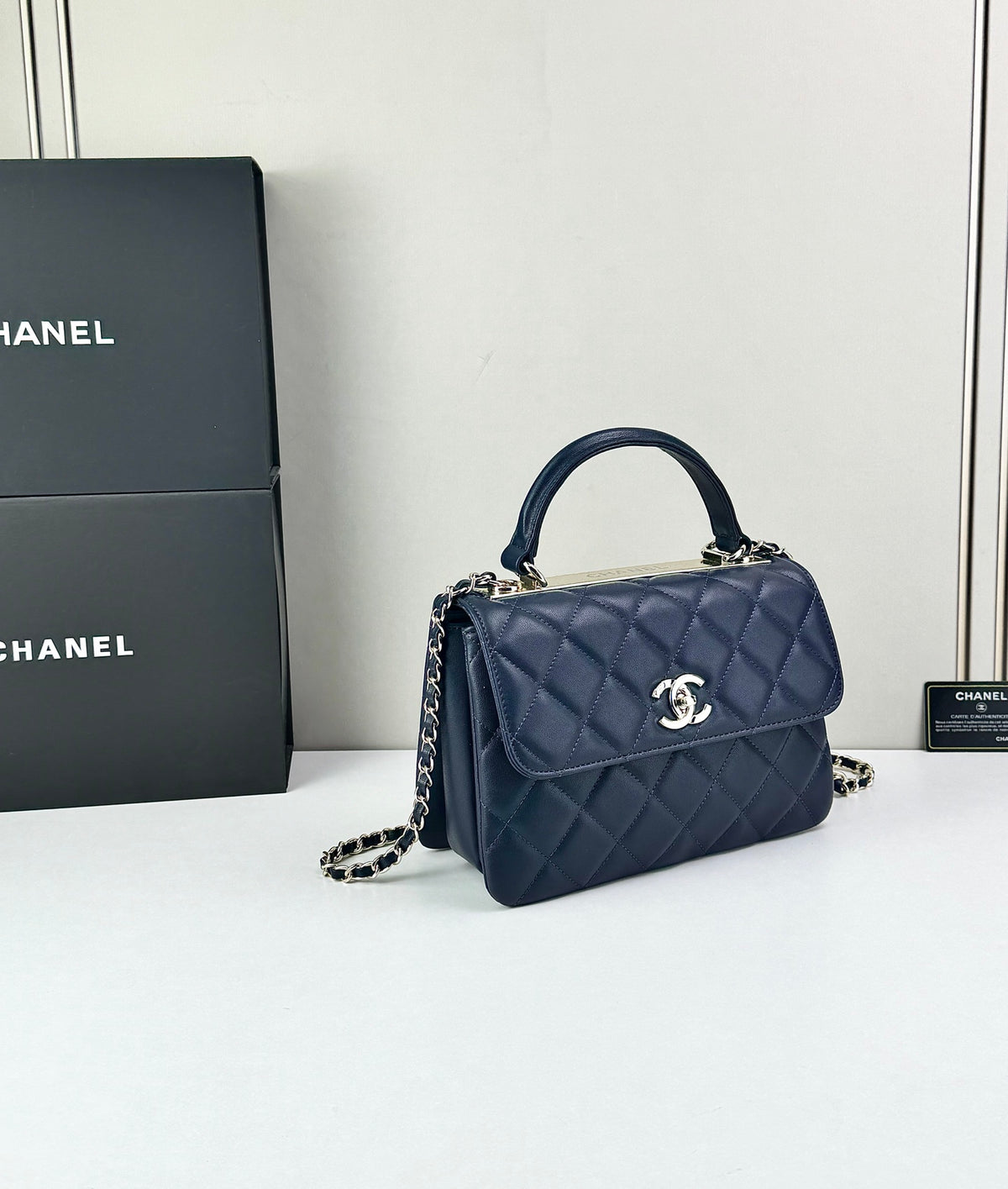 B1X76C7 Fashion leather bag