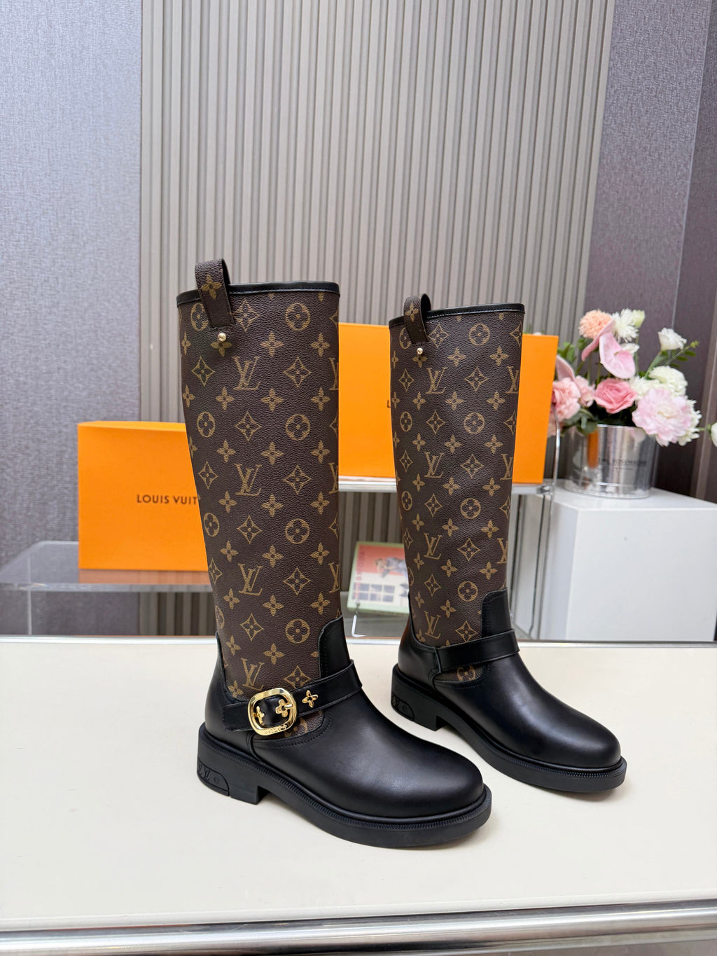 Z2P106E21 Fashion high-quality shoes