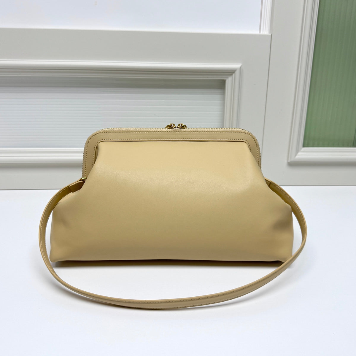 B1R106N1 Fashion leather bag