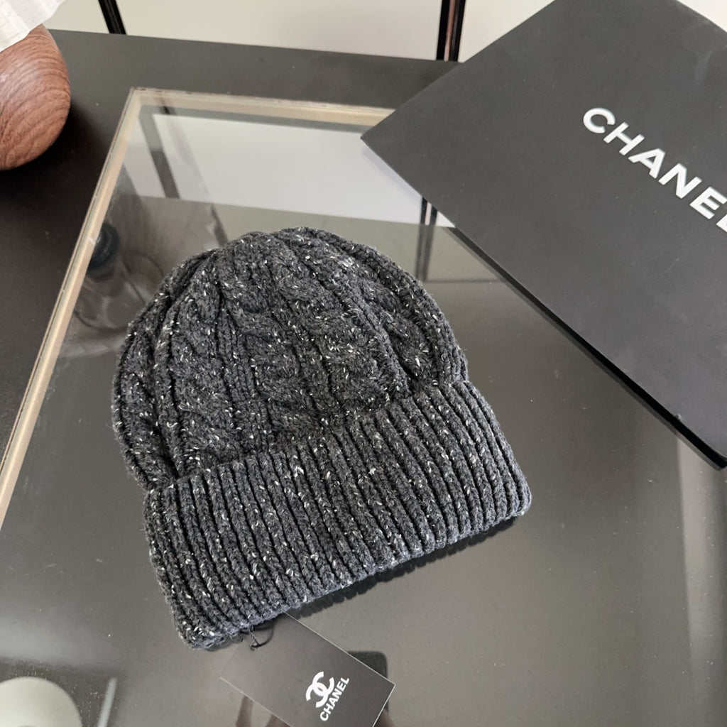 M1R86C23 Fashion hats