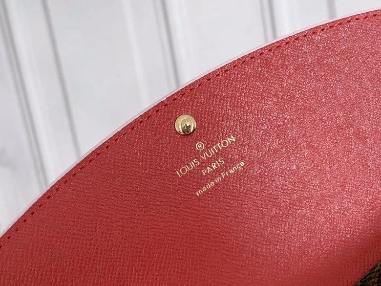 146PE55B Popular leather Wallets
