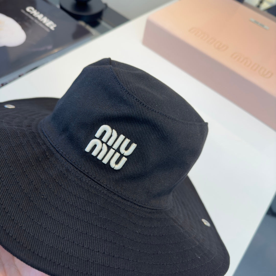 M1N76A3 Fashion hats