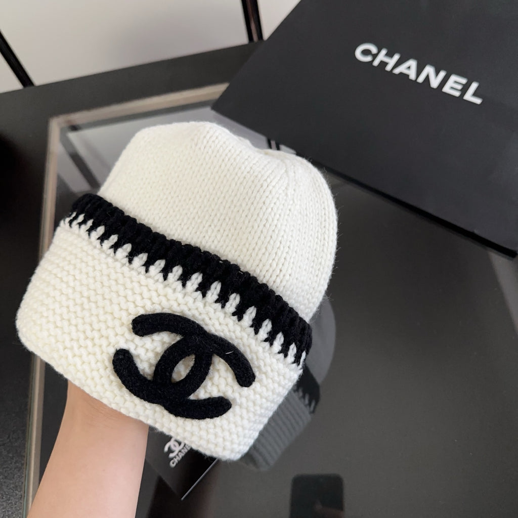 M1R86C26 Fashion hats