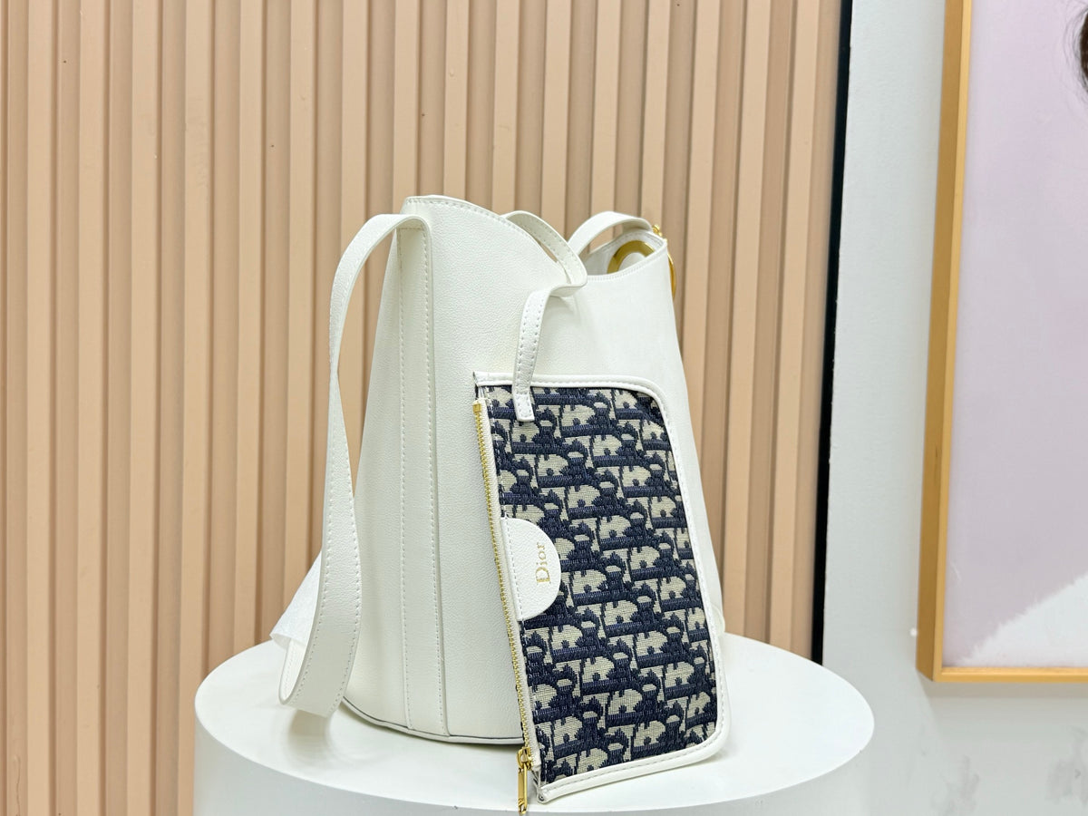 B1R76D45 Fashion leather bag