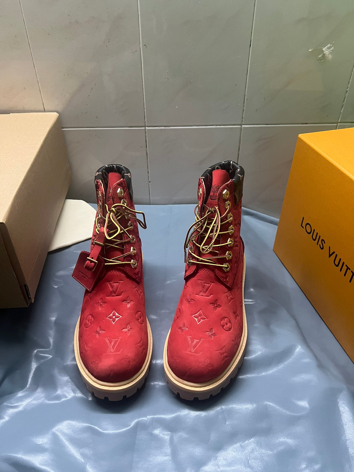 2105QE382Z Popular high-quality leather Boots