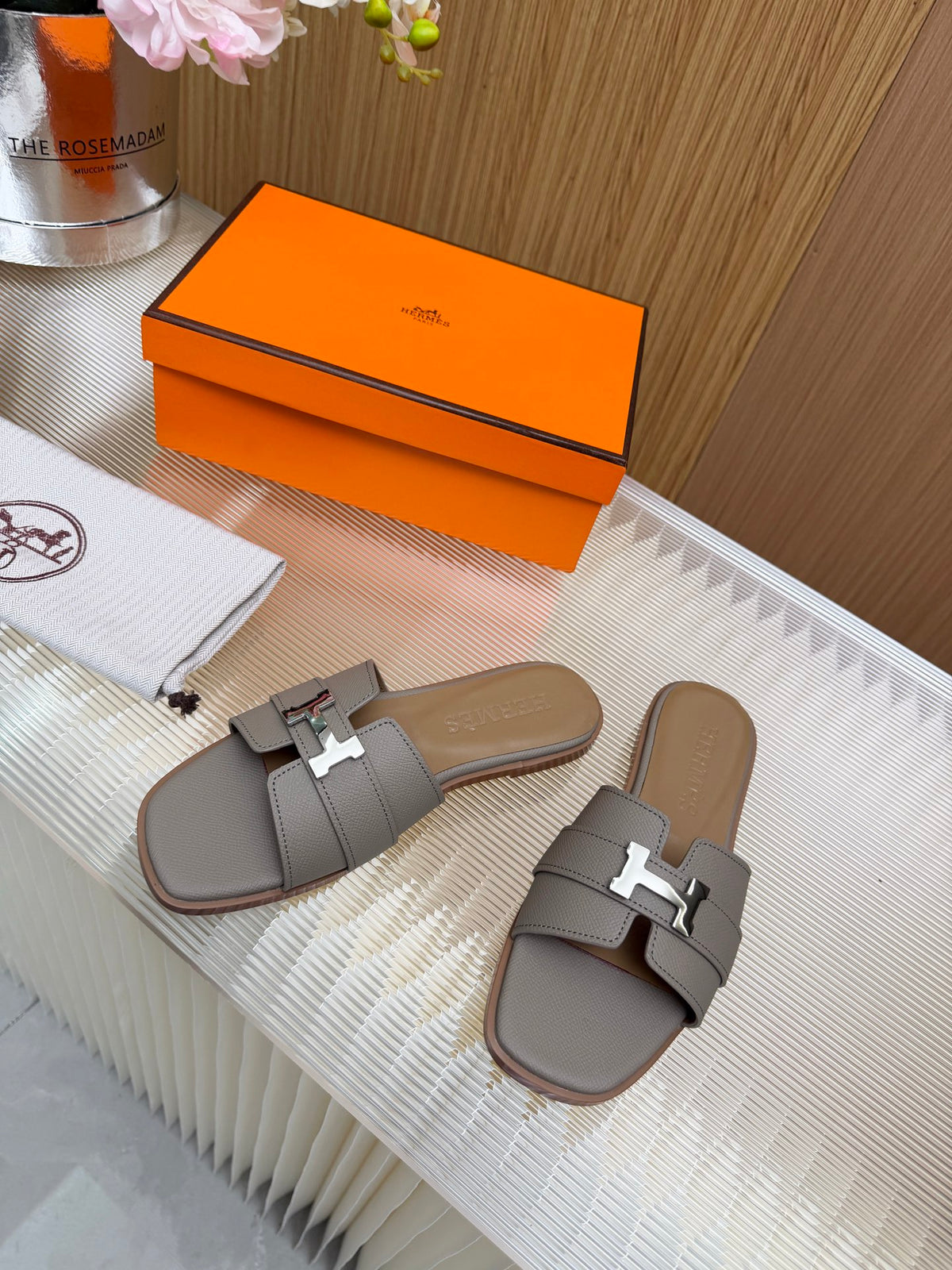 Z2X66H4 Popular high-quality leather Shoes