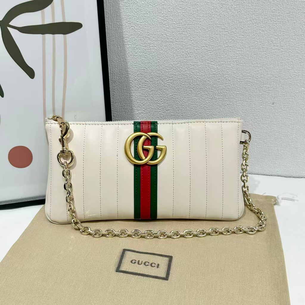 B1N96U33 Popular leather bag