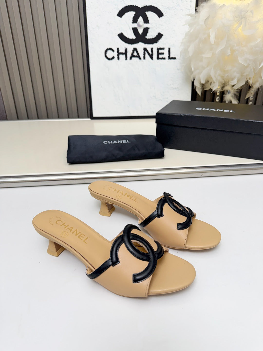 ZPX76C4  Popular high-quality leather slippers