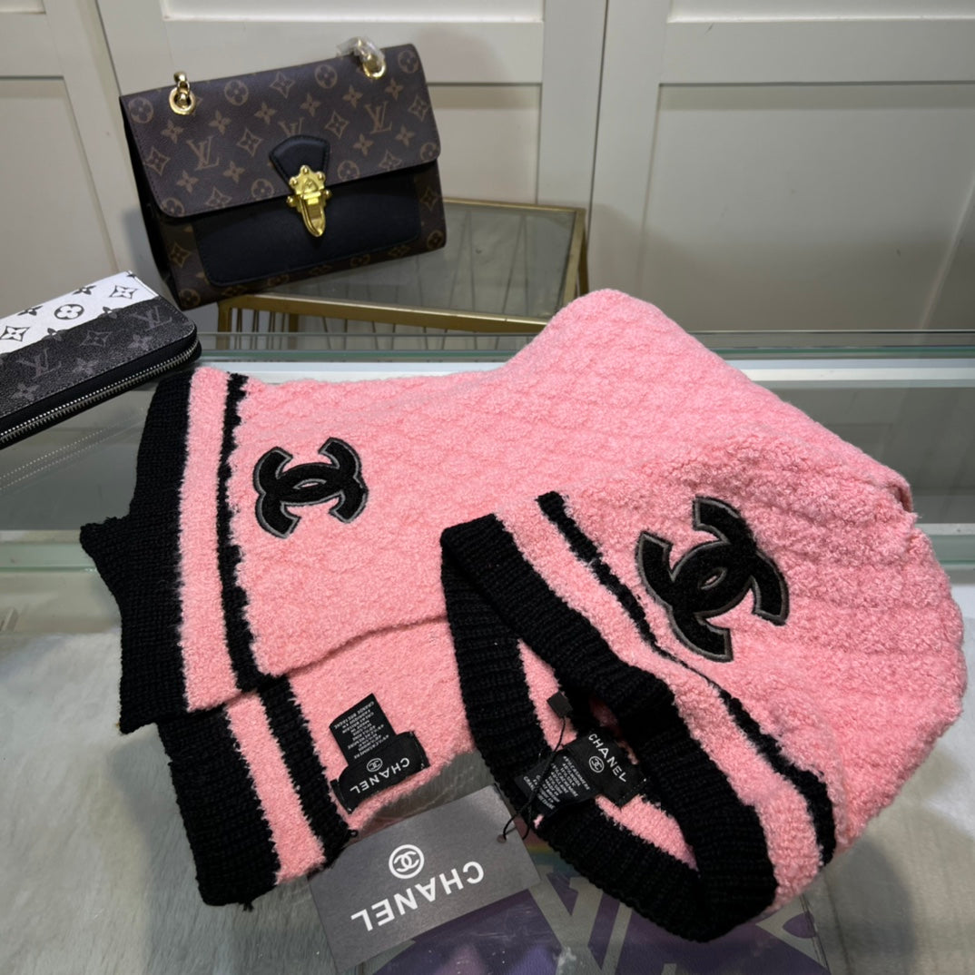 M1R96C7 Fashion Hat and scarf set