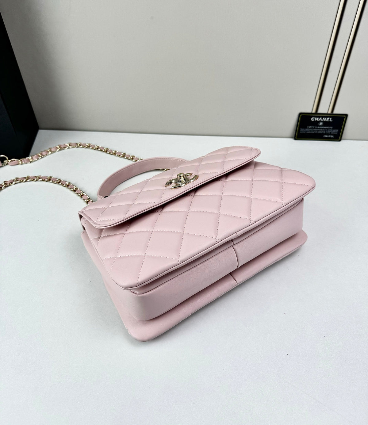 B1X76C8 Fashion leather bag